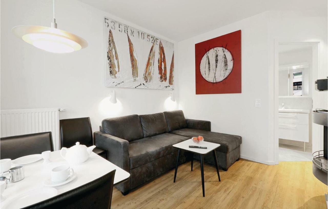 Amazing Apartment In Luebeck Travemuende With Wifi Extérieur photo